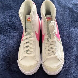 Big Girl's Blazer Casual Sneakers from Finish Line 6,5Y